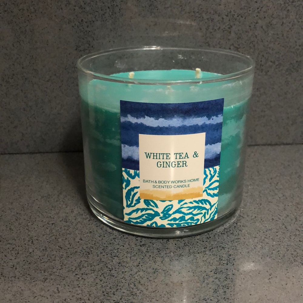 Bath & Body Works 3 Wick Home Scented Candle
